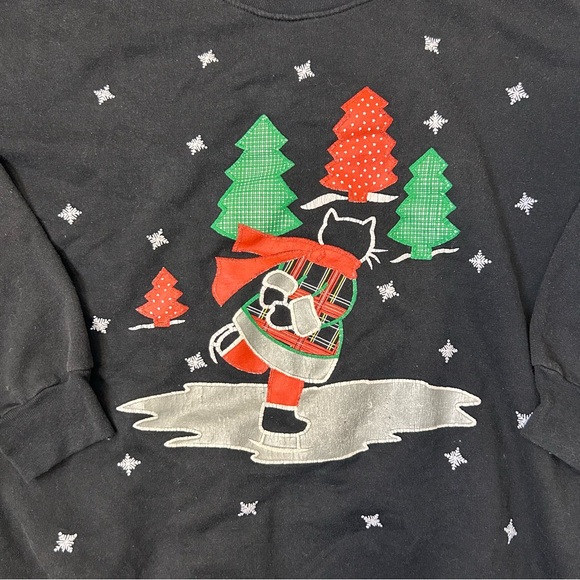 ◾️Vintage Style Studio Ugly Christmas Sweater Crewneck Cat Skating On Ice - Picture 2 of 4